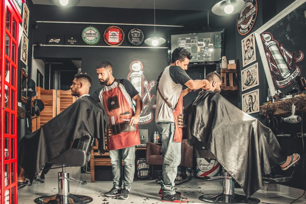 Franchise Barbershop yang Cocok di Kota Kecil: Peluang Bisnis Menjanjikan