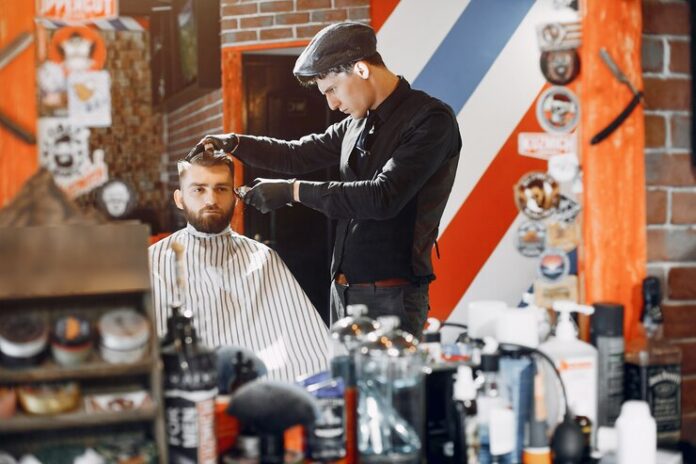 Faktor yang Membuat Franchise Barbershop Cepat Berkembang